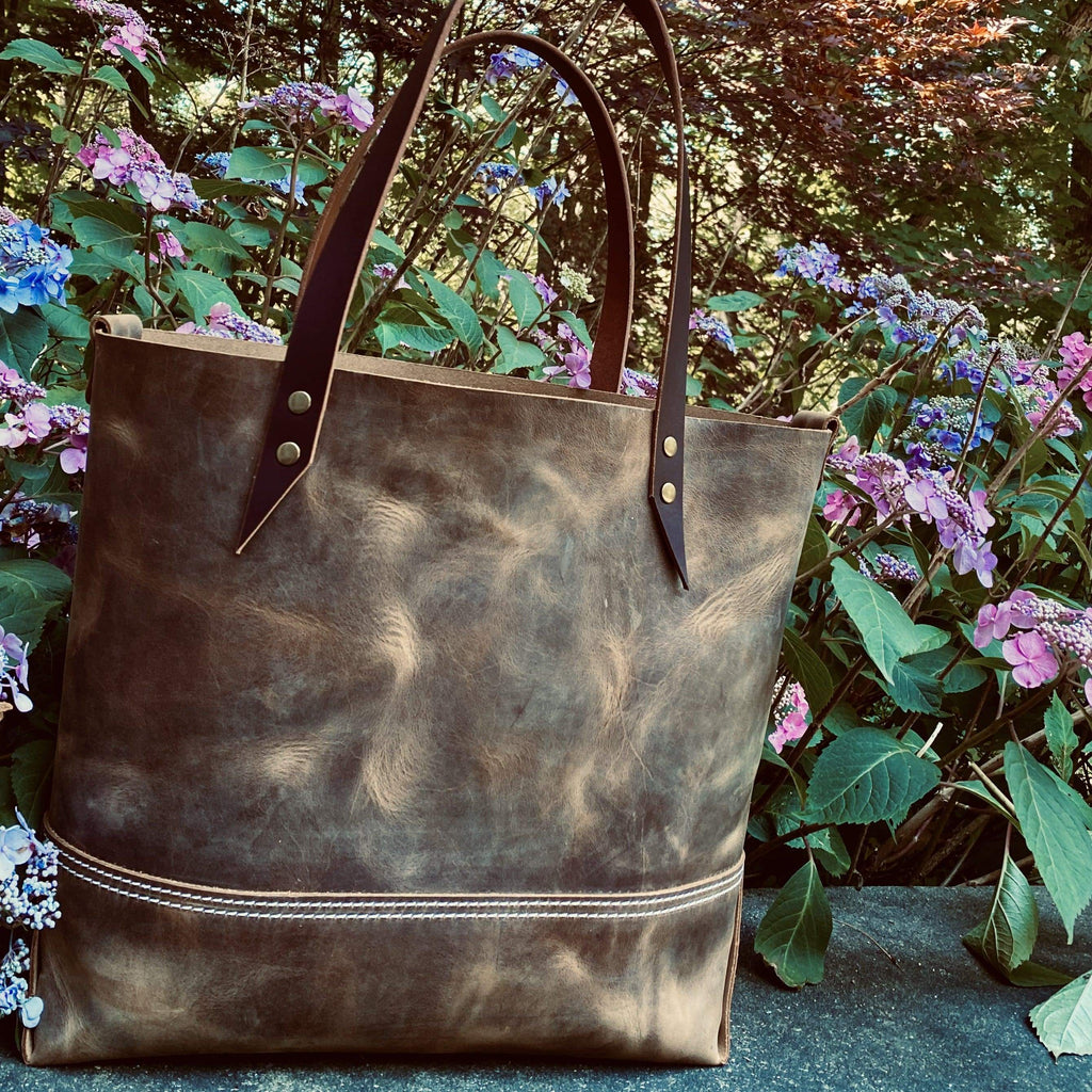 Large Tote In Crazy Horse Pull Up Leather - Mapleton Road